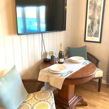 Apartment At The Sentrum *