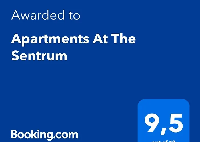 아파트 At The Sentrum *