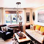At The Sentrum 克里斯蒂安桑德